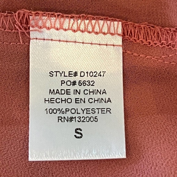 ENTRO FIXED SPAGHETTI STRAP V-NECK TWIST FRONT MAXI DRESS DARK SALMON SMALL NWT - Picture 14 of 15